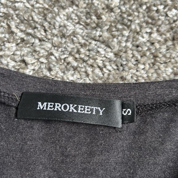 Merokeety size small gray Tshirt oversized short sleeves - Picture 2 of 4